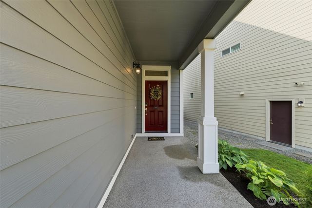 7924 161st Court E, Puyallup, WA 98375