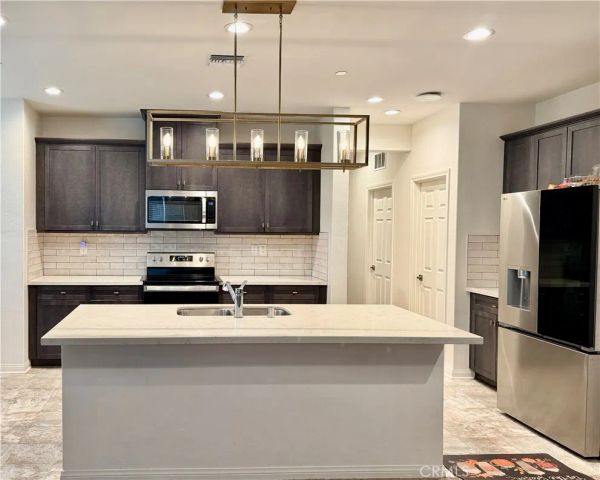 27108 Oncore, Menifee, CA 92585