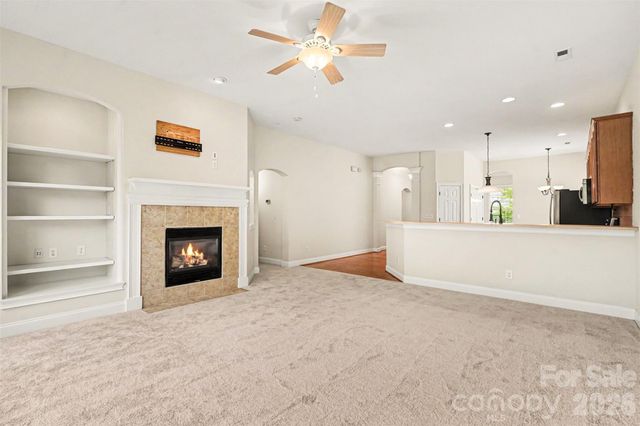 1205 Gainsborough Drive, Matthews, NC 28104