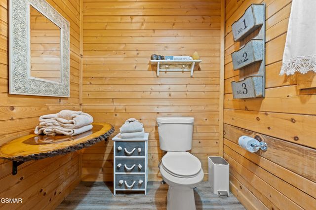 612 Magic Kingdom Lane, Sevierville, TN 37862