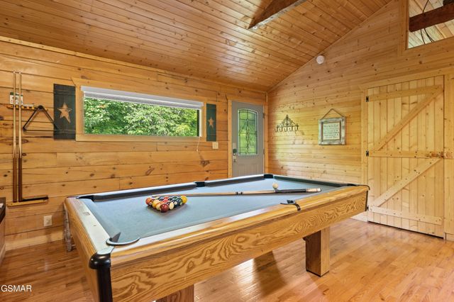 612 Magic Kingdom Lane, Sevierville, TN 37862