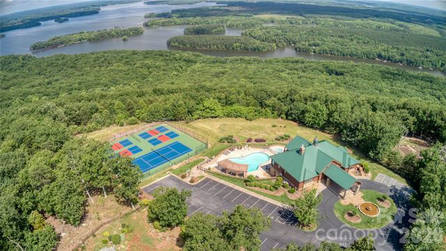 863 Sierra Trace Road, Denton, NC 27239
