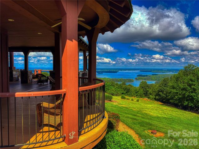 863 Sierra Trace Road, Denton, NC 27239