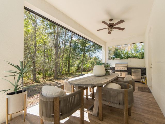 1064 SYLVIA LANE, Tampa, FL 33613