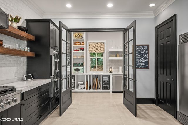 229 De La Gaye Point, Beaufort, SC 29902