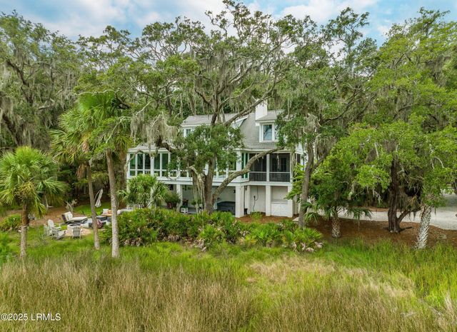 229 De La Gaye Point, Beaufort, SC 29902