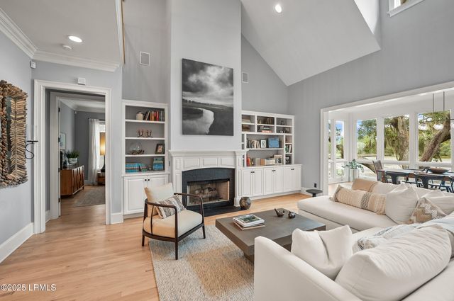 229 De La Gaye Point, Beaufort, SC 29902