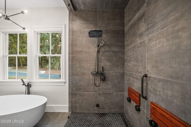 229 De La Gaye Point, Beaufort, SC 29902