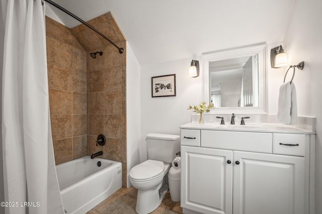 229 De La Gaye Point, Beaufort, SC 29902