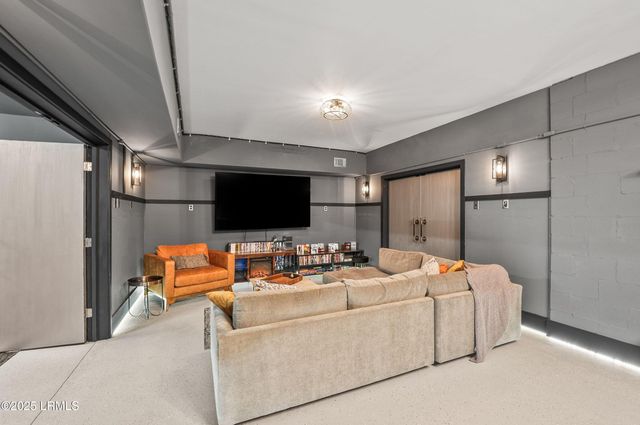 229 De La Gaye Point, Beaufort, SC 29902