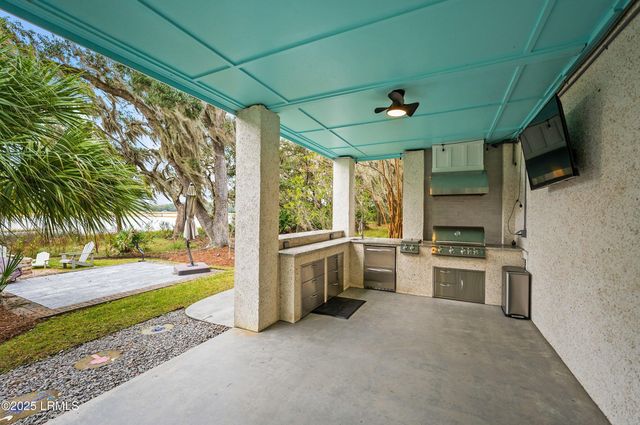 229 De La Gaye Point, Beaufort, SC 29902