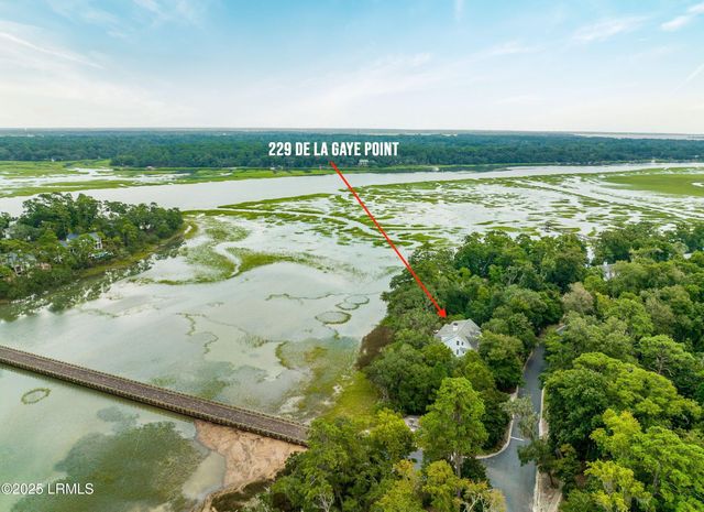 229 De La Gaye Point, Beaufort, SC 29902