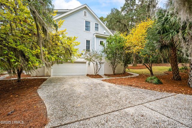 229 De La Gaye Point, Beaufort, SC 29902