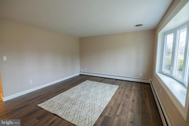 300 S CAMP ST, Red Lion, PA 17356