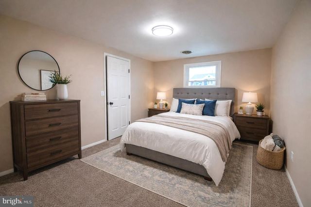 300 S CAMP ST, Red Lion, PA 17356