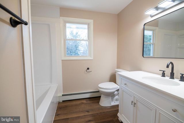 300 S CAMP ST, Red Lion, PA 17356