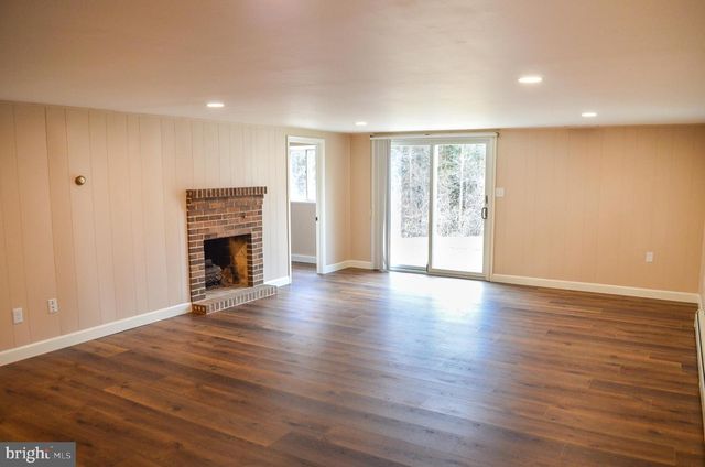 300 S CAMP ST, Red Lion, PA 17356