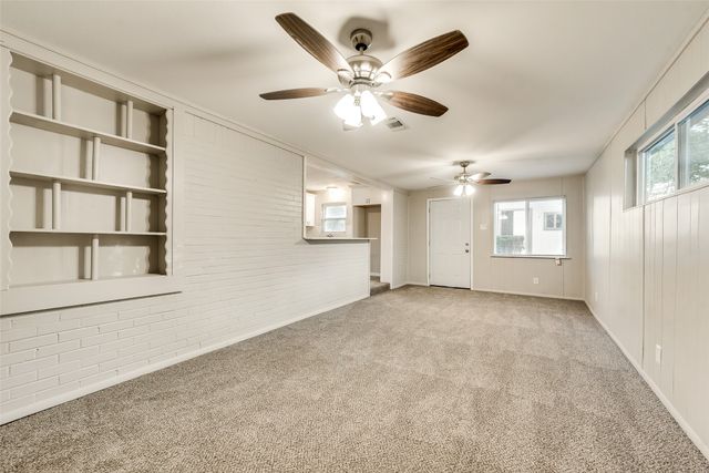 2536 Maverick Avenue, Dallas, TX 75228