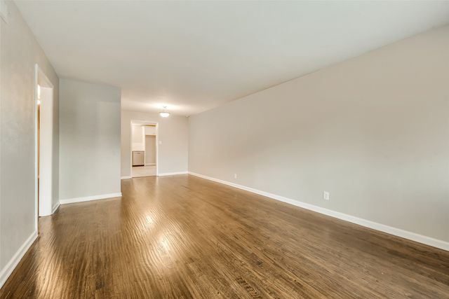 2536 Maverick Avenue, Dallas, TX 75228