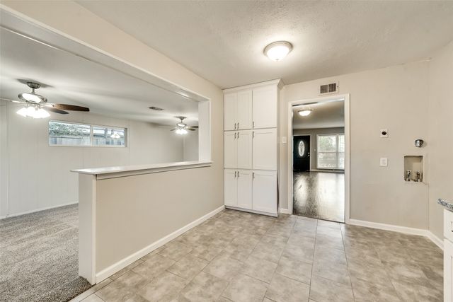 2536 Maverick Avenue, Dallas, TX 75228