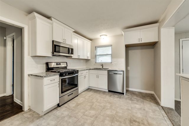 2536 Maverick Avenue, Dallas, TX 75228