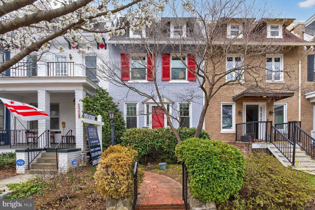 5330 41ST ST NW, Washington, DC 20015