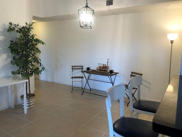 6936 SW 39 Street 304d, Davie, FL 33314