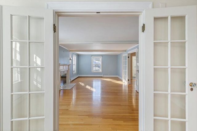 593 Prospect St, Methuen, MA 01844