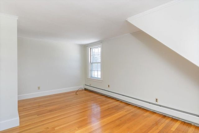 593 Prospect St, Methuen, MA 01844