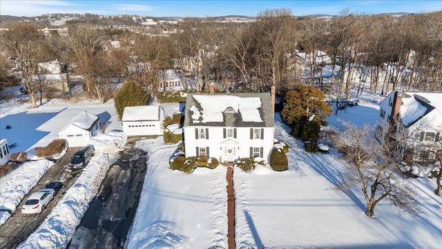 593 Prospect St, Methuen, MA 01844