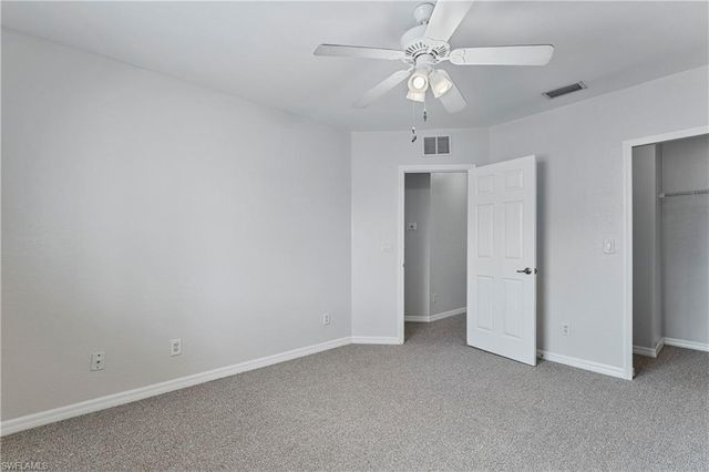 9544 Roundstone CIR, Fort Myers, FL 33967