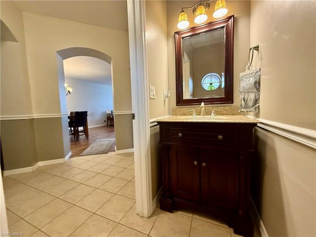 9544 Roundstone CIR, Fort Myers, FL 33967