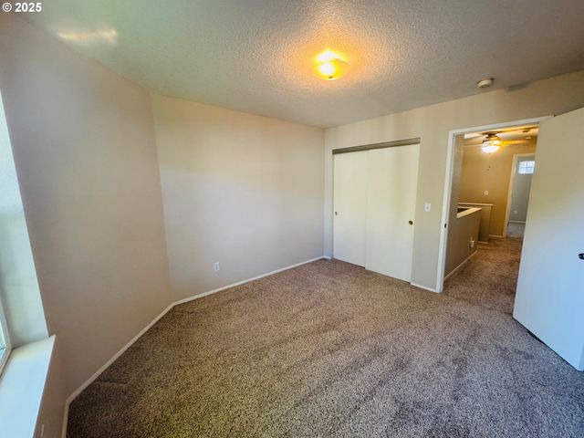 4701 Ne 77TH Ave E-20, Vancouver, WA 98662