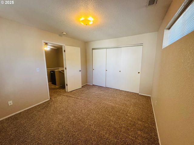 4701 Ne 77TH Ave E-20, Vancouver, WA 98662