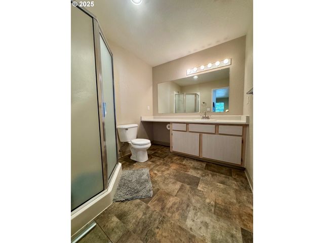 4701 Ne 77TH Ave E-20, Vancouver, WA 98662