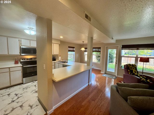 4701 Ne 77TH Ave E-20, Vancouver, WA 98662