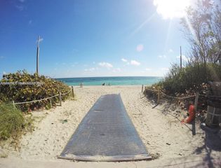540 74th Street 15, Miami Beach, FL 33141