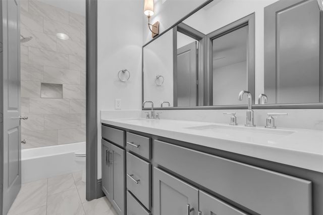 1906 W 25th Street, Houston, TX 77008