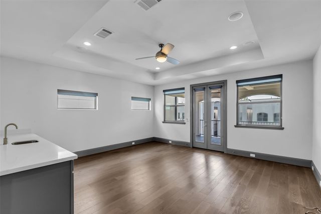 1906 W 25th Street, Houston, TX 77008