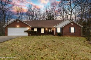 236 Bobwhite Rd, Brandenburg, KY 40108