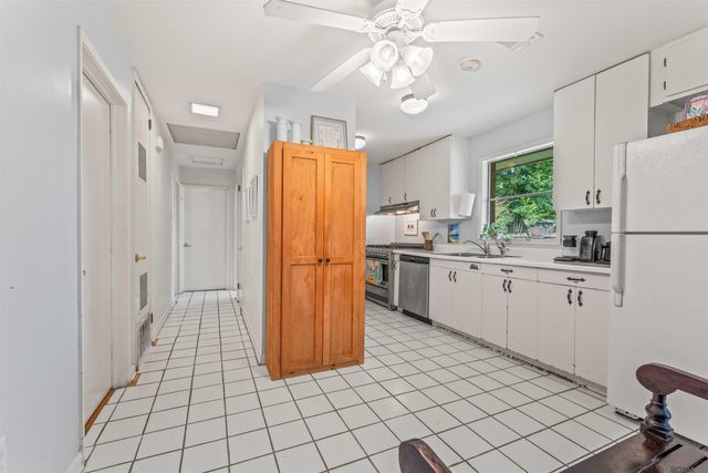 4965 Abelia Ct, Baton Rouge, LA 70808