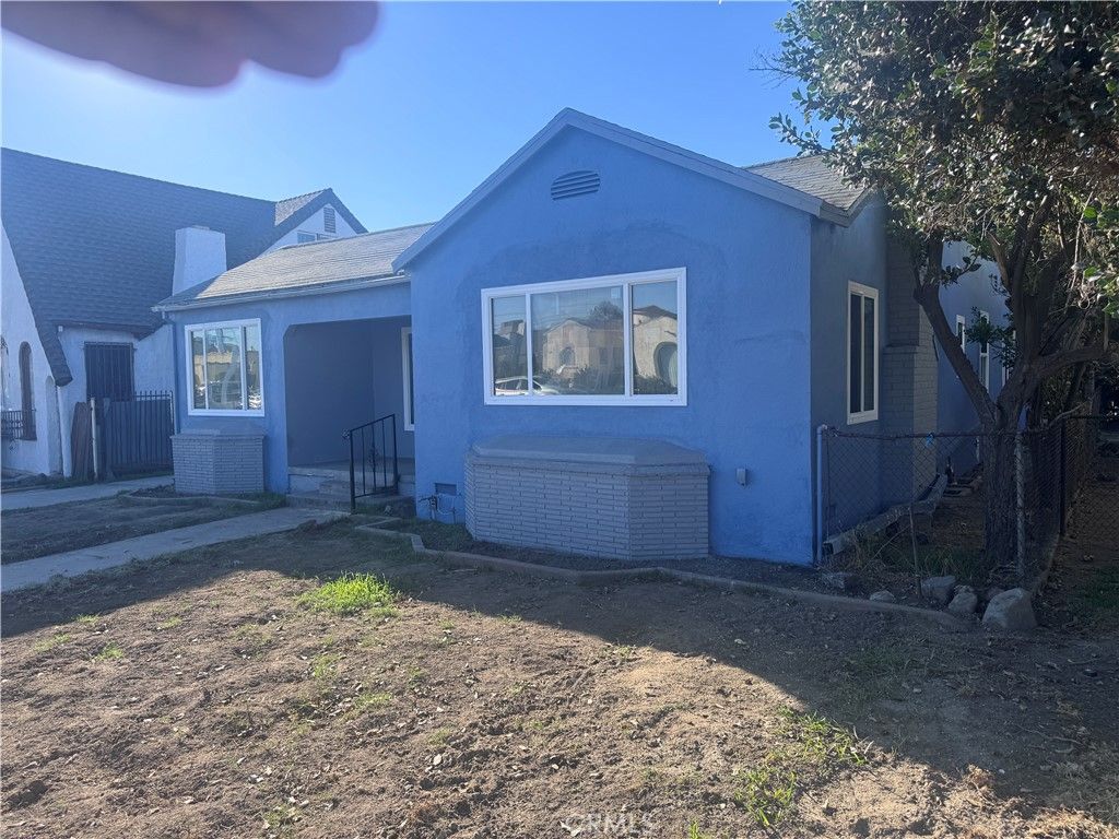 1150 W 64th Street, Los Angeles, CA 90044 — photo 3
