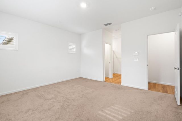 969 S Kandarian Court, Fowler, CA 93625