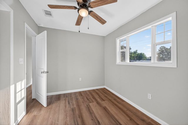 393 Lowery Drive, Fort Walton Beach, FL 32547