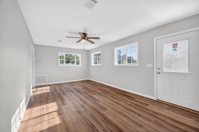 393 Lowery Drive, Fort Walton Beach, FL 32547