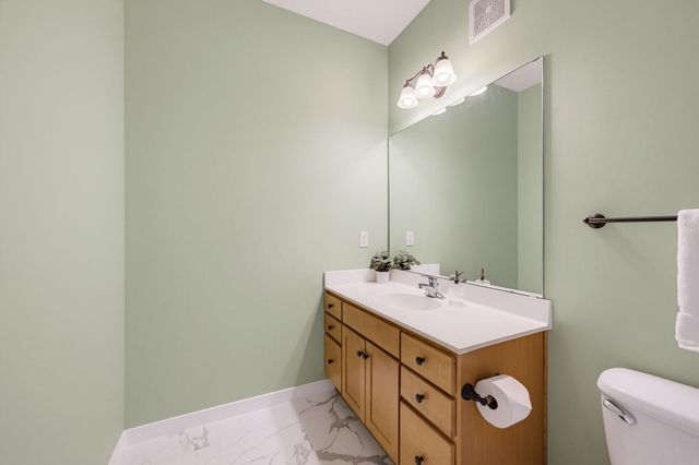 1070 Grandview Court NE 304, Columbia Heights, MN 55421