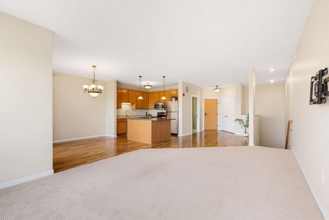 1070 Grandview Court NE 304, Columbia Heights, MN 55421