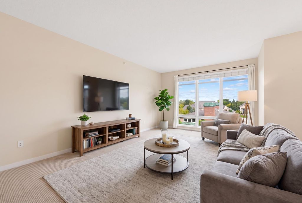 1070 Grandview Court NE 304, Columbia Heights, MN 55421 — photo 3