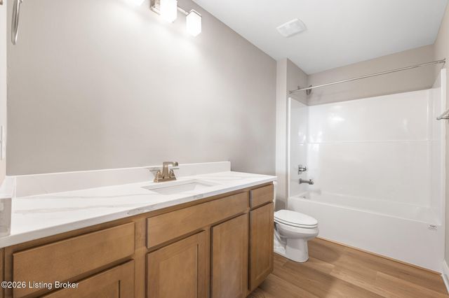 3606 Ringing Bell Ln, Louisville, KY 40245