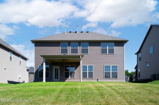 3606 Ringing Bell Ln, Louisville, KY 40245